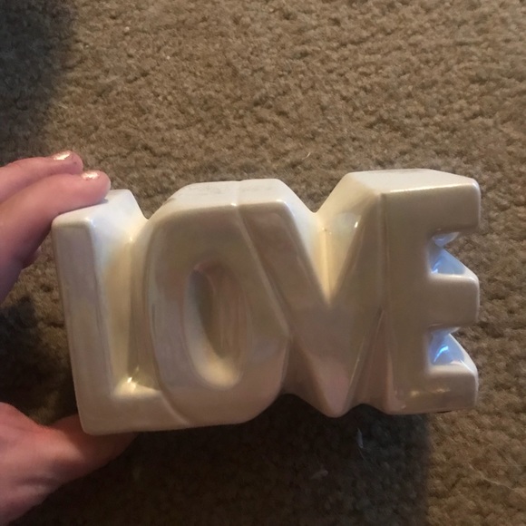 Accessories - Ceramic “Love” freshener decor